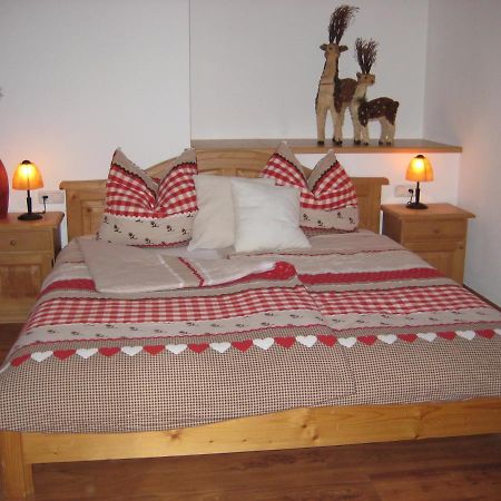 Landhotel Zum Staffelwirt 야헤나우 외부 사진