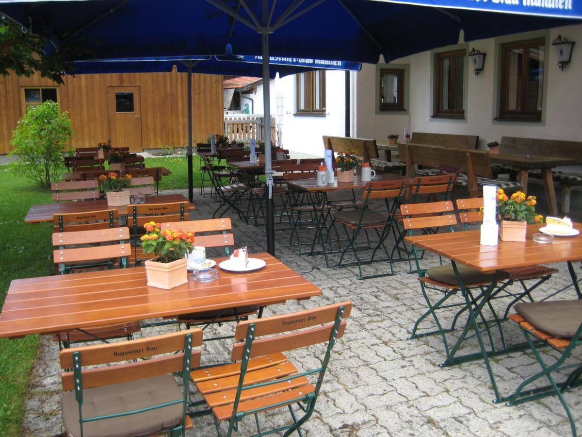 Landhotel Zum Staffelwirt 야헤나우 외부 사진