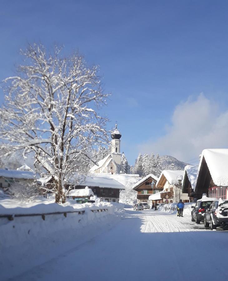 Landhotel Zum Staffelwirt 야헤나우 외부 사진