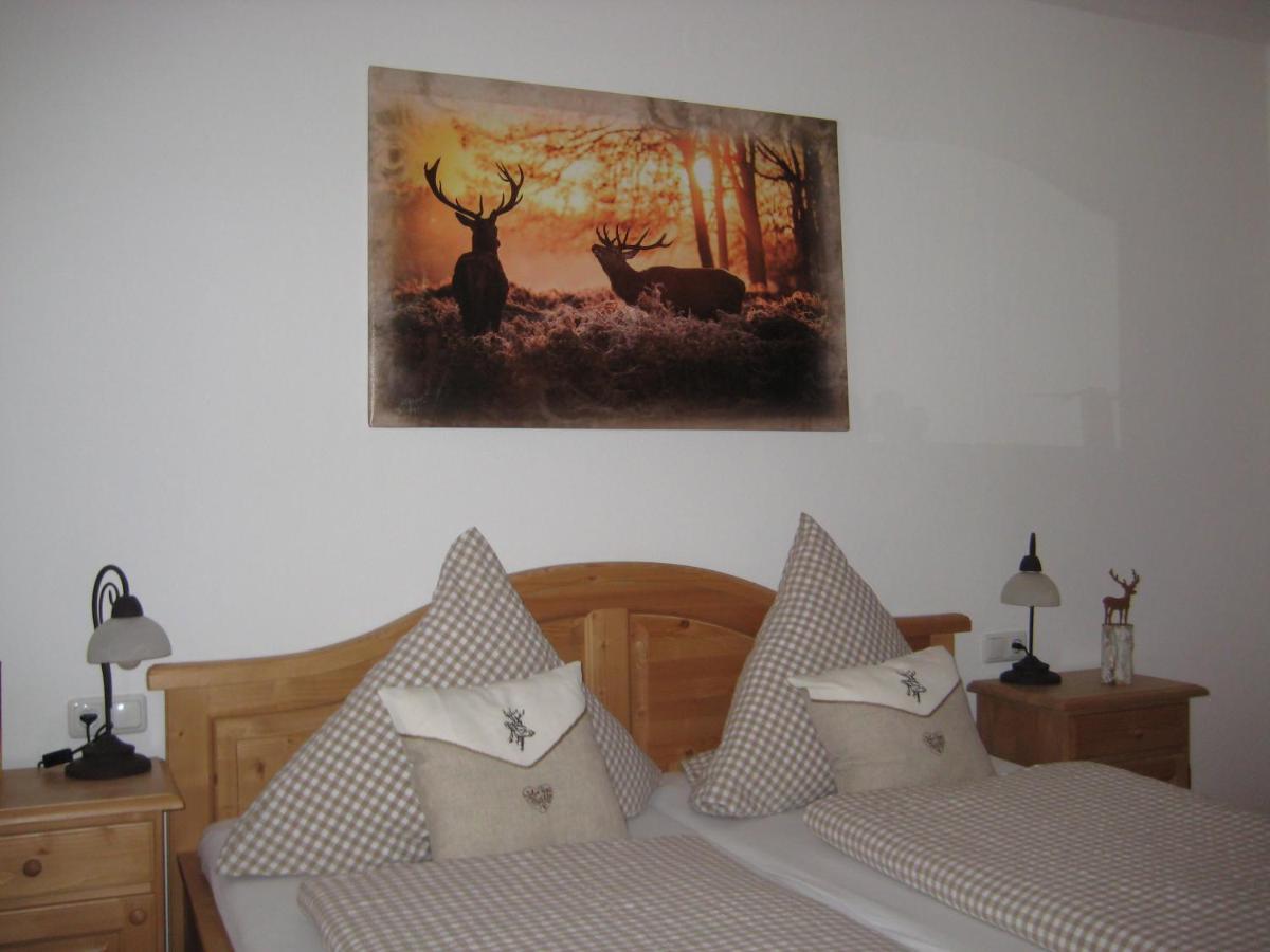Landhotel Zum Staffelwirt 야헤나우 외부 사진